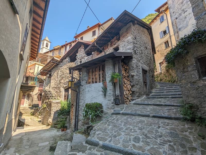Houses in the hamlet of Careno, Nesso