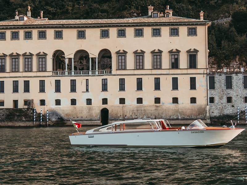Venetian Limousine in front of Villa Pliniana, Lake Como